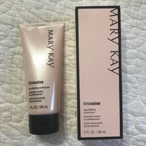 Mary Kay Age-Fighting Moisturizer